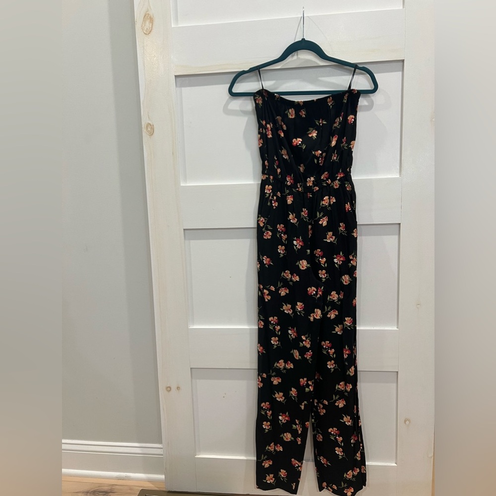 Strapless romper